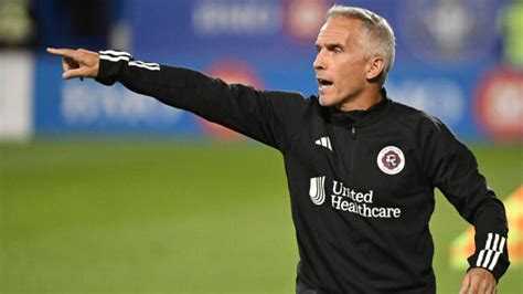 Revolution fire Richie Williams after Bruce Arena resignation